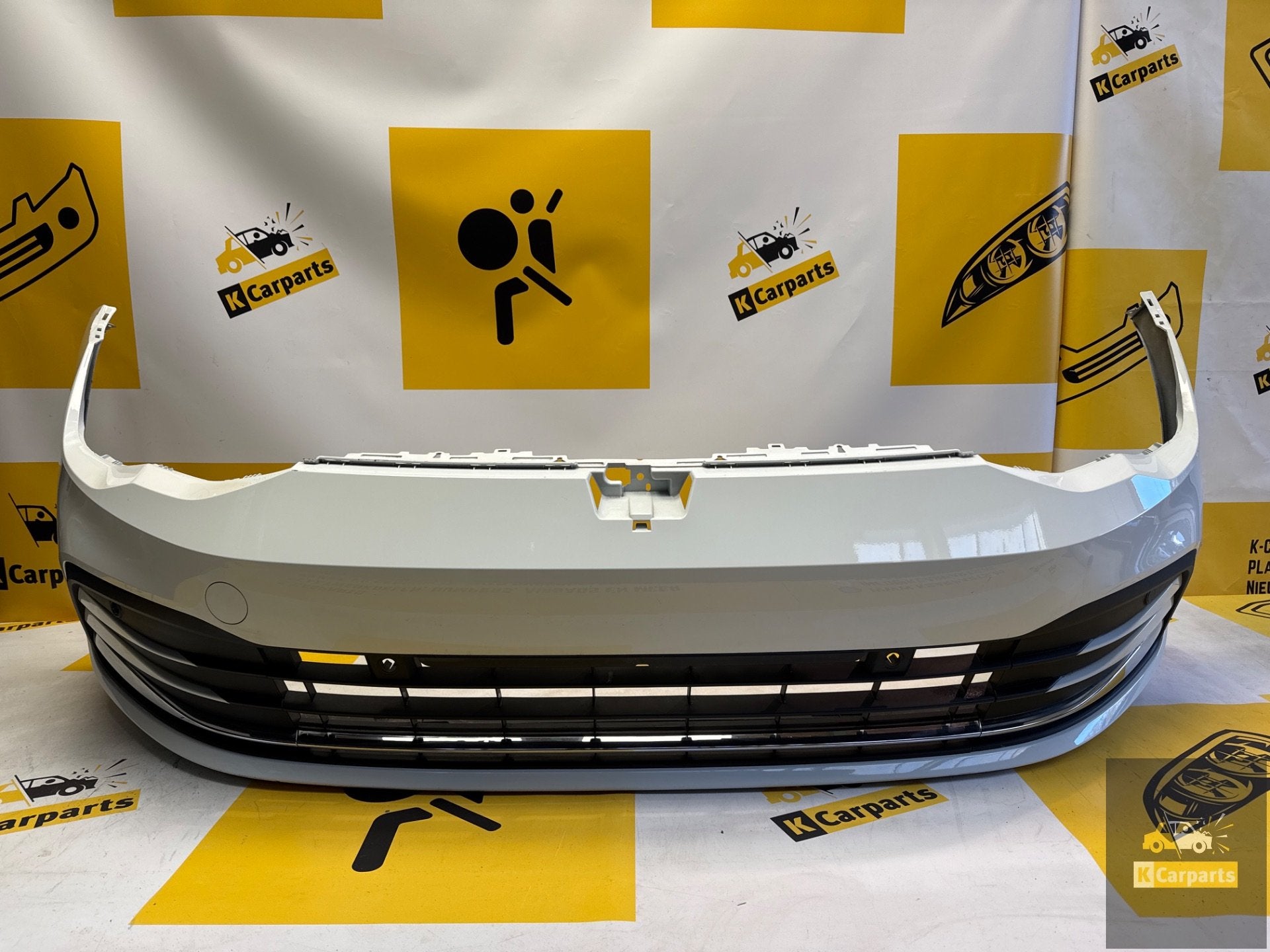 Volkswagen Golf 8 VIII Voorbumper LC9A 5H0807221H Origineel, Info@fabrikant.eu, Bumper, Fabrikant BV, Gebruikt