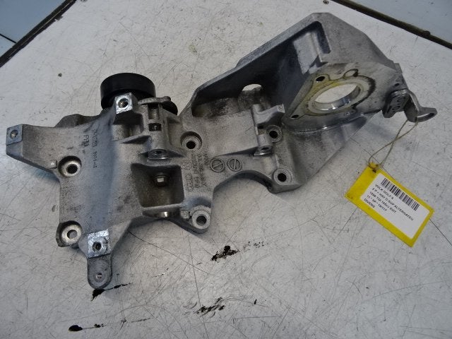 DIVERS DIVERS Volkswagen Golf VI (5K1) (03L903143K), Utilisé, Volkswagen