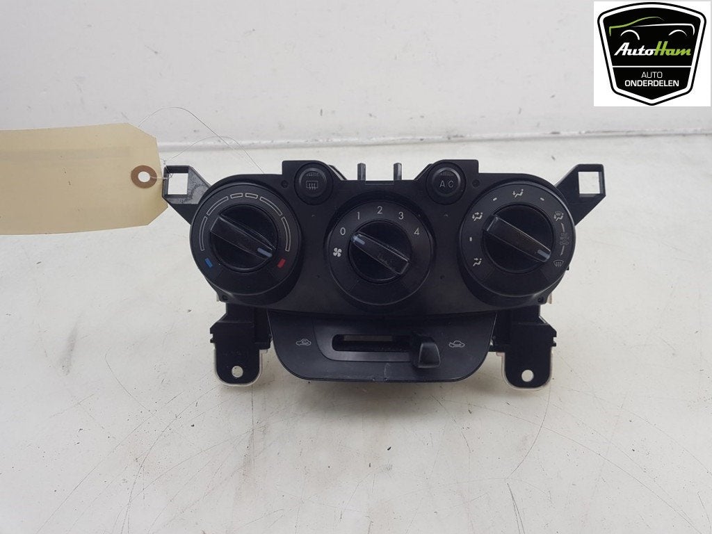 BEDIENINGSPANEEL VERWARMING Mazda 2 (DE) (|DP7561190|), Auto-onderdelen, Hitdorfer Straße 73
51371  Leverkusen, DE, Gebruikt, Mazda