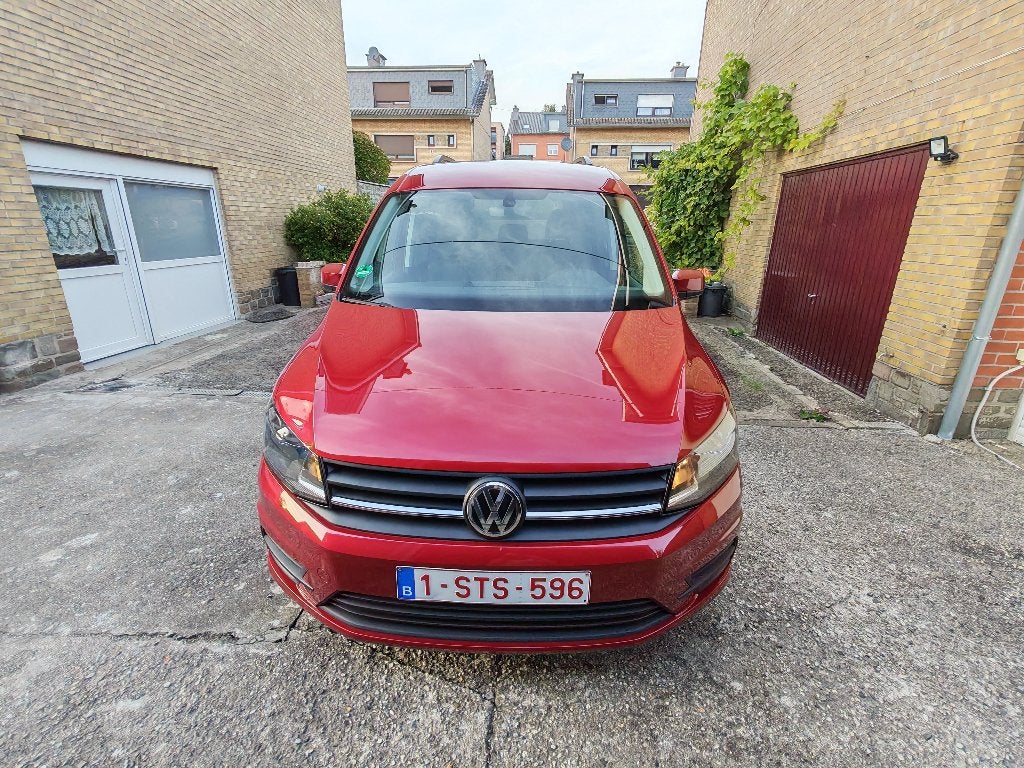 VW Caddy 1,0 TSI 75KW-102CH, Voorwielaandrijving, 75 kW, Stof, 5 deurs
