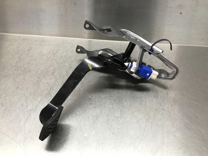 KOPPELINGSPEDAAL ABS Honda Civic Tourer (FK) (01-2014/-), Gebruikt, Honda