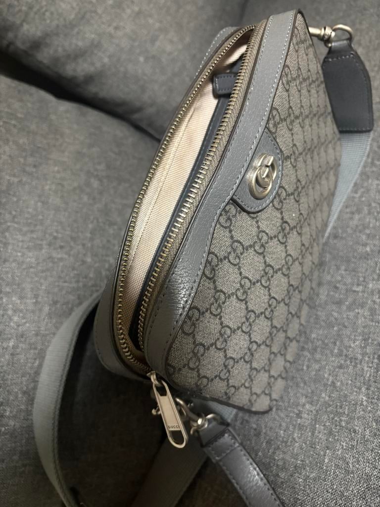 Gucci-tas, Ophalen, Zo goed als nieuw