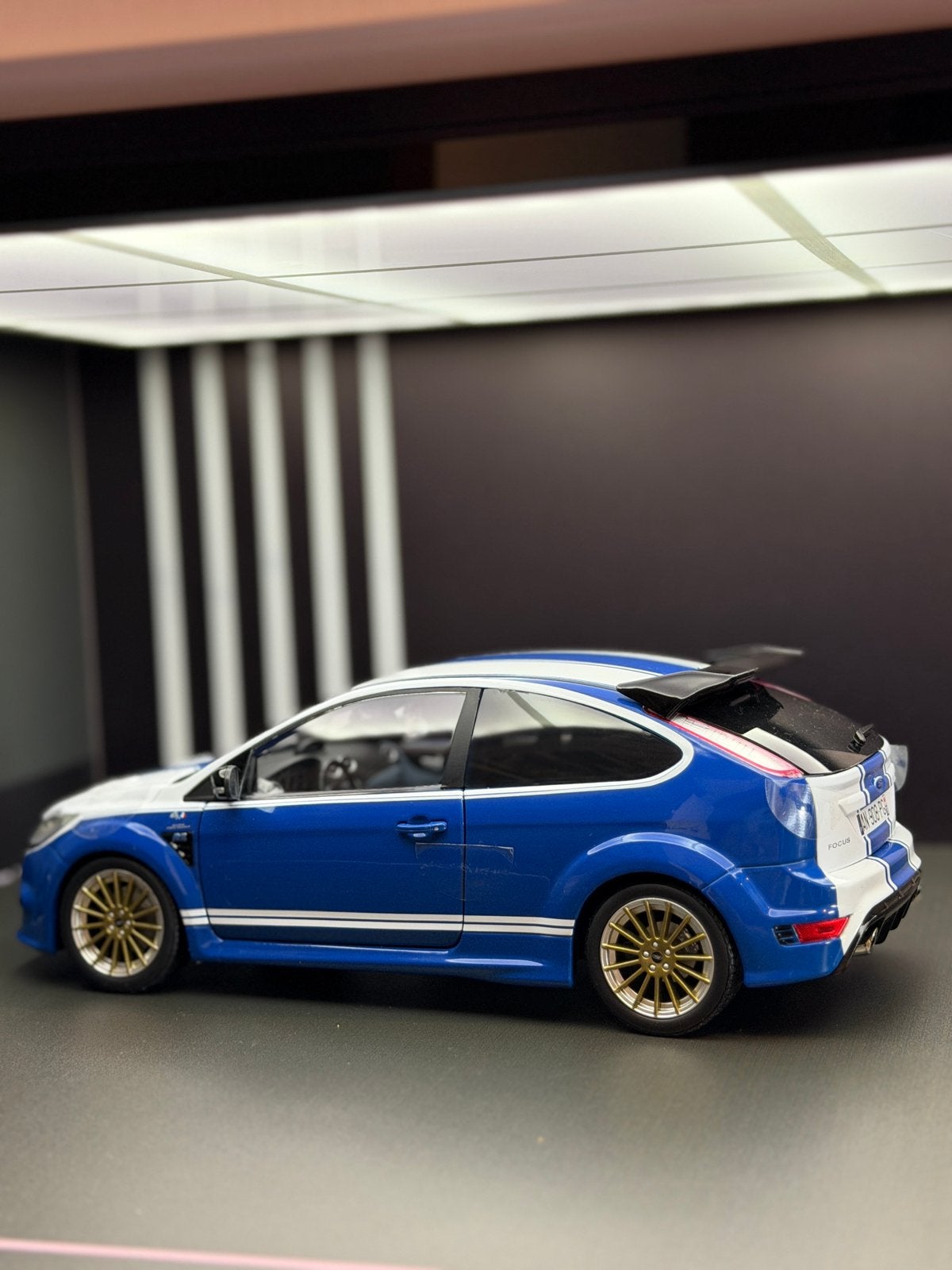 1 of 702 Ford Focus RS, Hobby & Loisirs créatifs, Voitures miniatures | 1:18, Enlèvement ou Envoi, MiniChamps