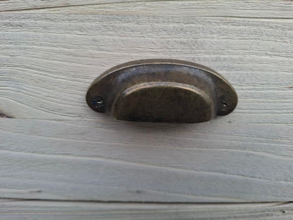 Dressoir uit massief essenhout. Geluchtgomd., Ophalen of Verzenden