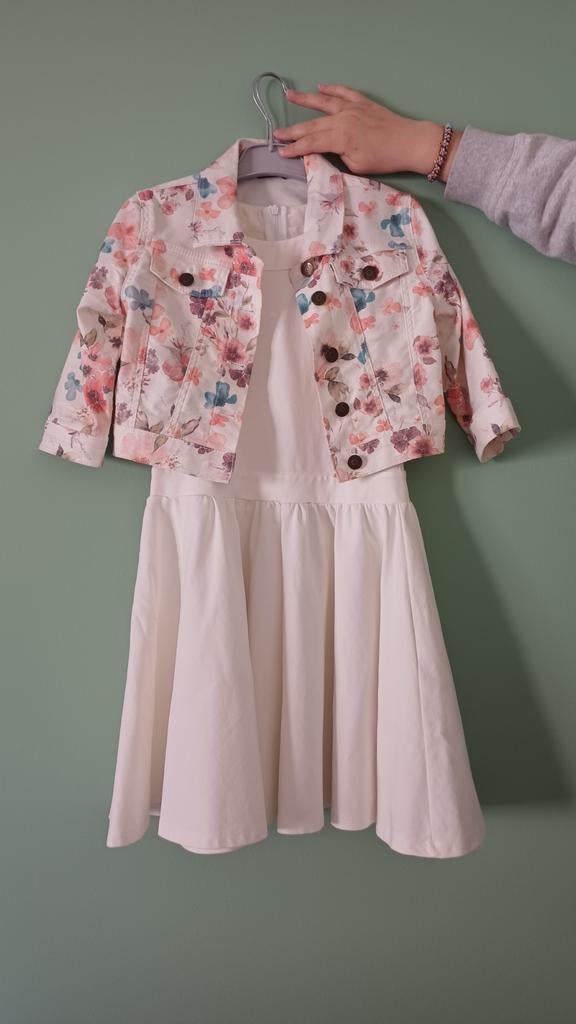 Prachtige meisjesoutfit – LIKE FLO jasje + KOCCA jurk, Kinderen en Baby's, Kinderkleding | Maat 140, Ophalen of Verzenden
