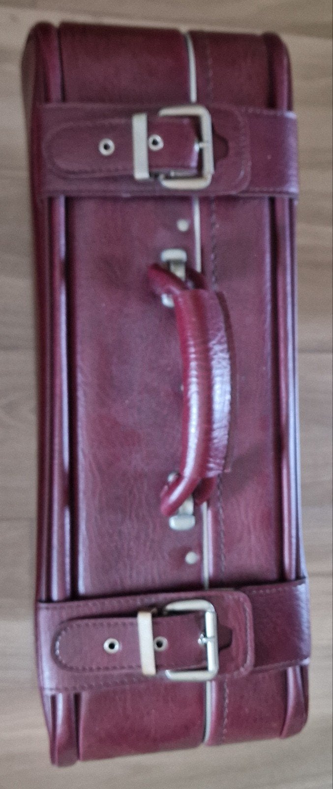 Valise vintage solide, Bijoux, Sacs & Beauté, Valises, Enlèvement ou Envoi, Cuir