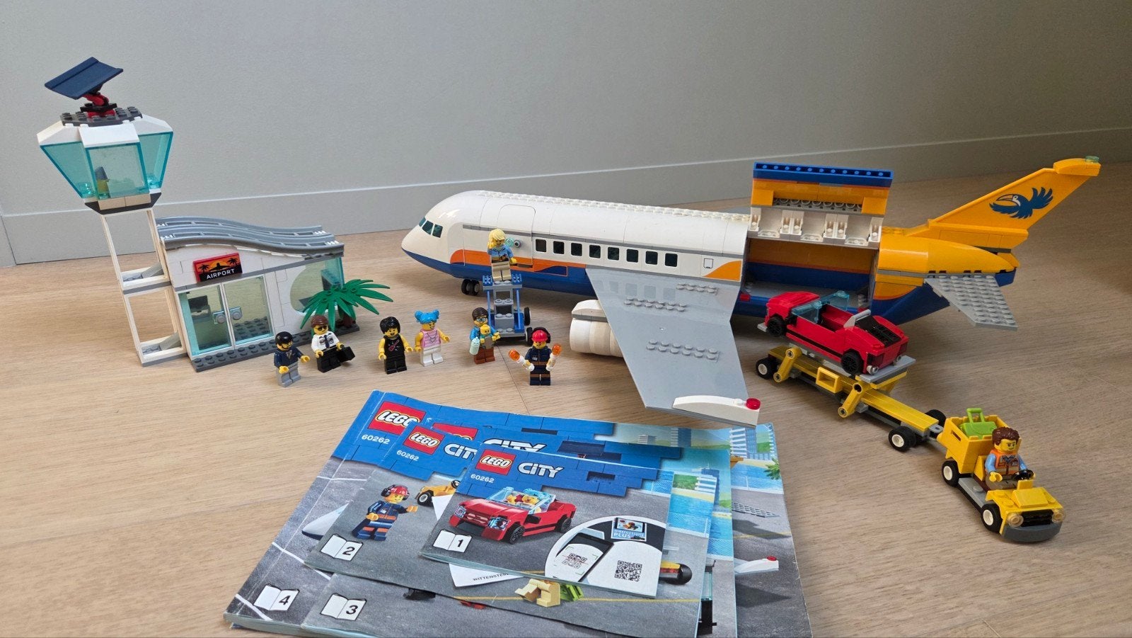lego 60262 vliegtuig airport luchthaven, Ophalen, Lego, Zo goed als nieuw, Compleet