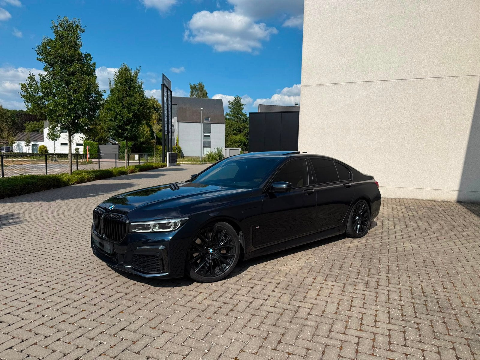 Pack BMW 74e M à vendre, Autos, Cuir, Achat, Euro 6, 5 portes