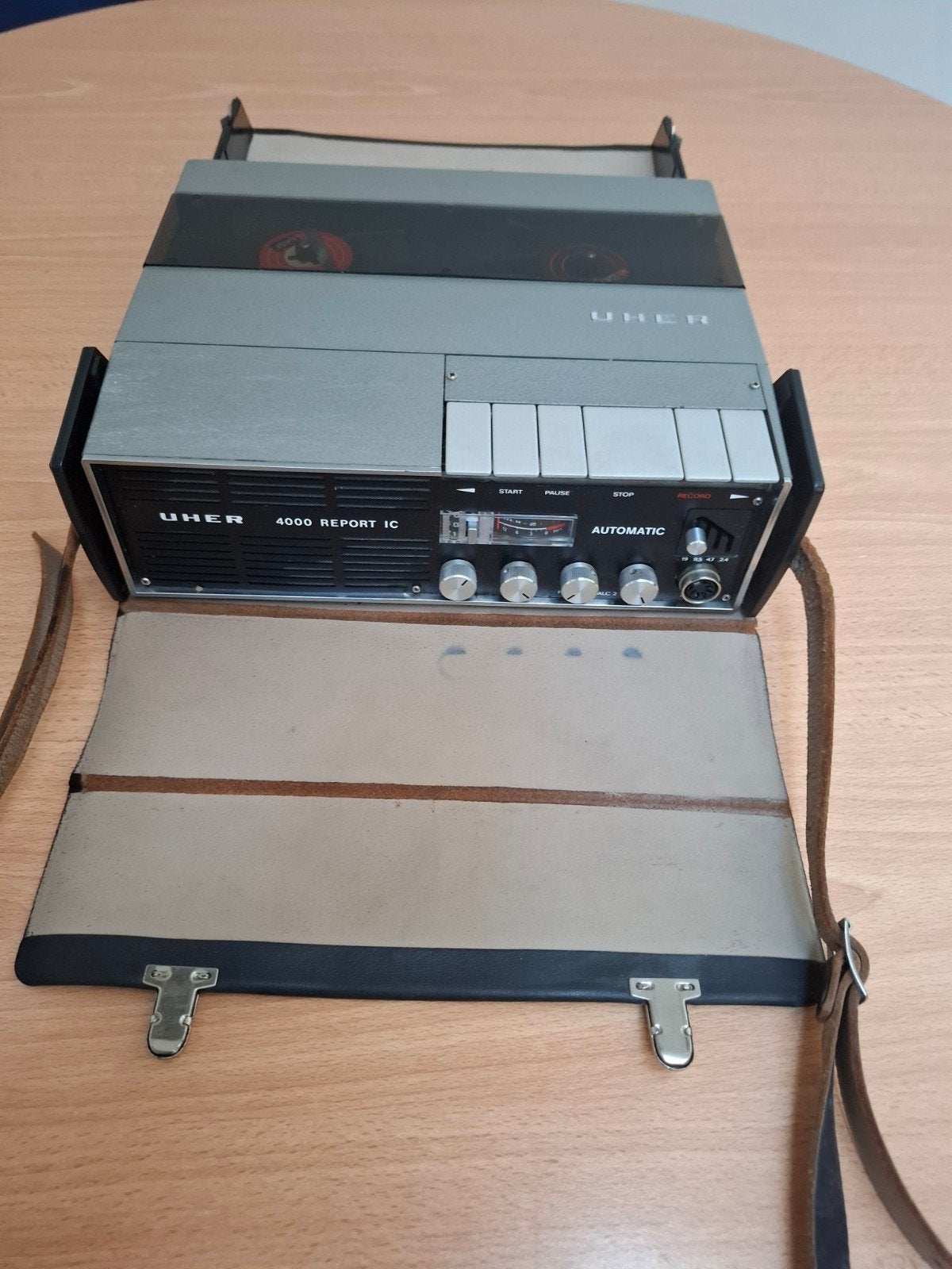 Magnétophone UHER Compact Report modèle 4000, Audio, Tv en Foto, Ophalen of Verzenden