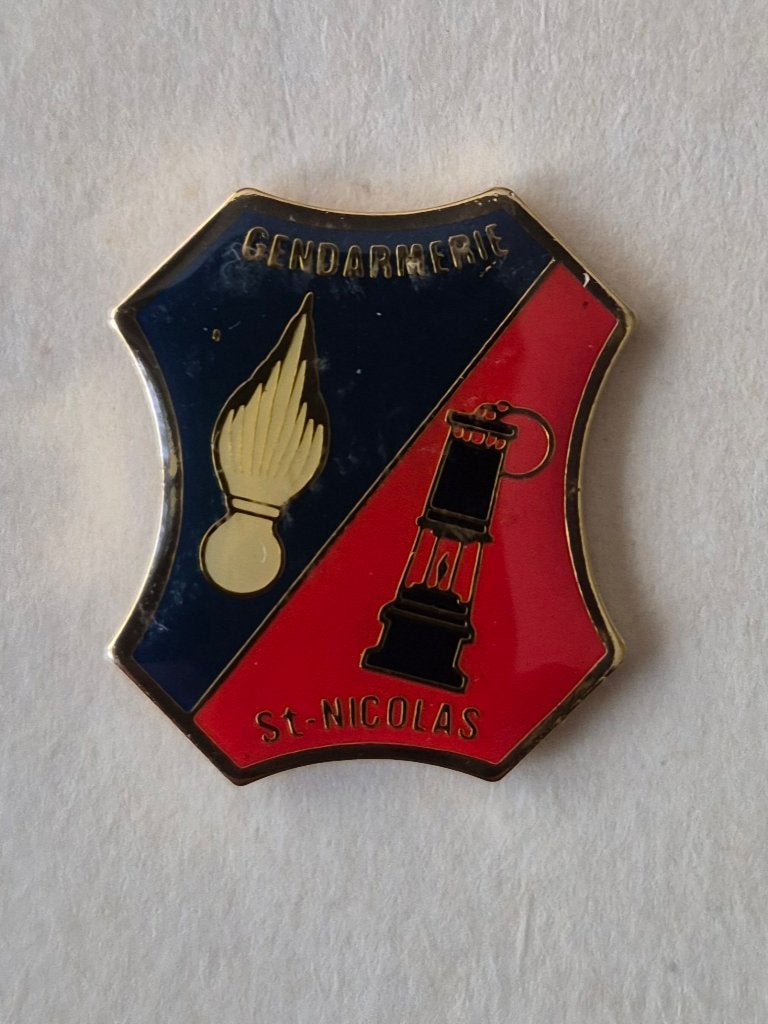 Pin's Gendarmerie, Collections, Enlèvement ou Envoi, Comme neuf, Autres sujets/thèmes, Insigne ou Pin's