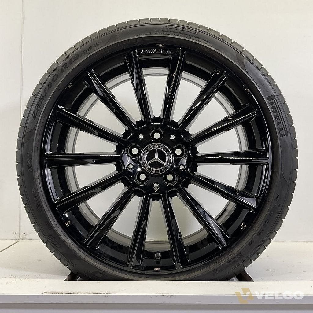 MERCEDES C KLASSE W205 SET VELGEN + ZOMERBANDEN 19 INCH, Auto-onderdelen, 19 inch, Gebruikt, -, -