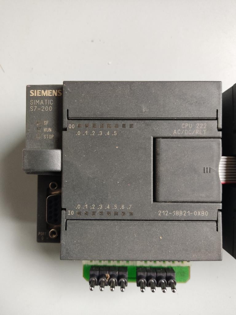 Siemens S7-200 (CPU 222) + EM321 + programmeerkabel, Envoi, Comme neuf