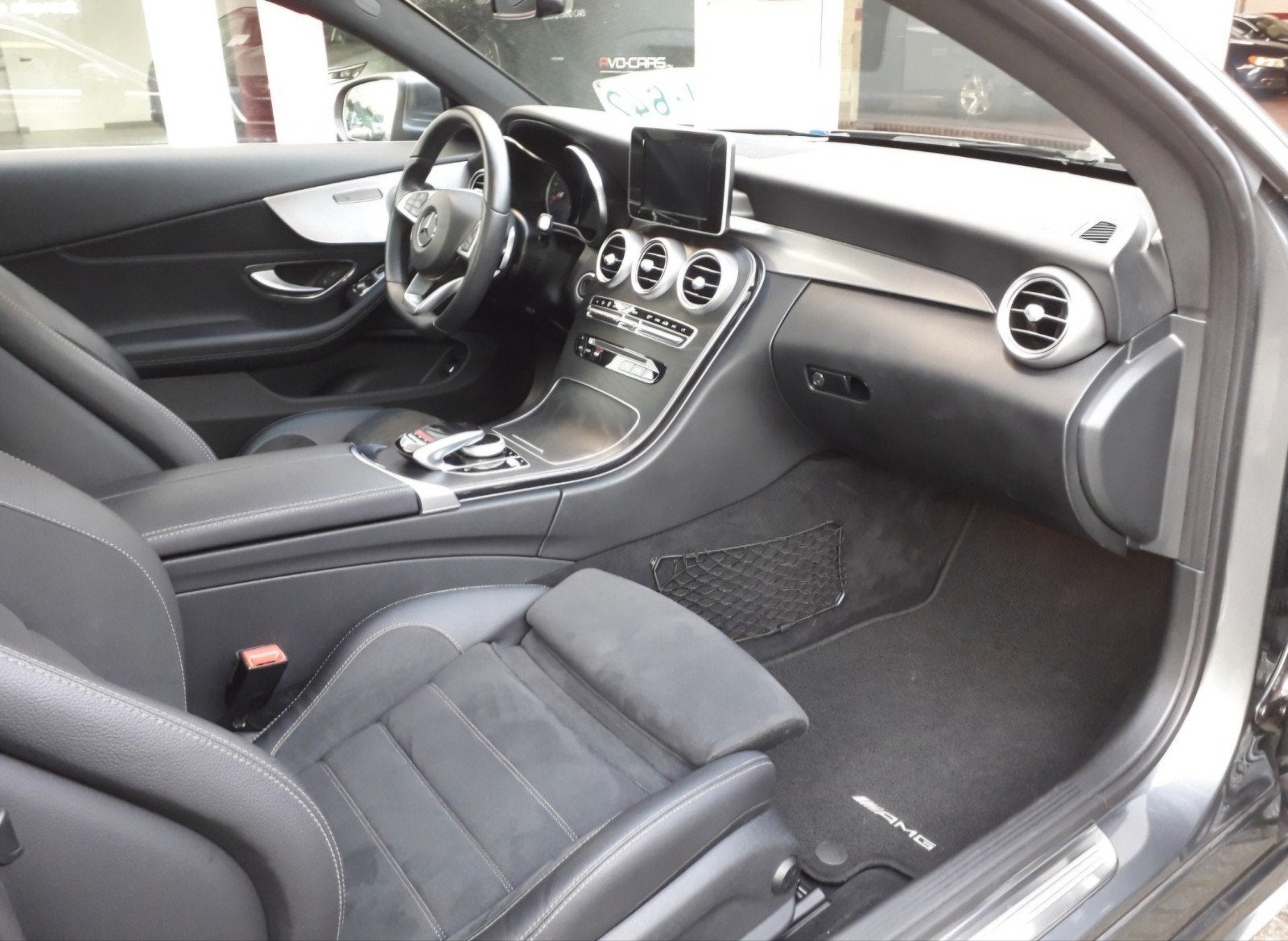 Mercedes-Benz C250 D AMG-line, Auto's, Automaat, 4 zetels, Achterwielaandrijving, ABS