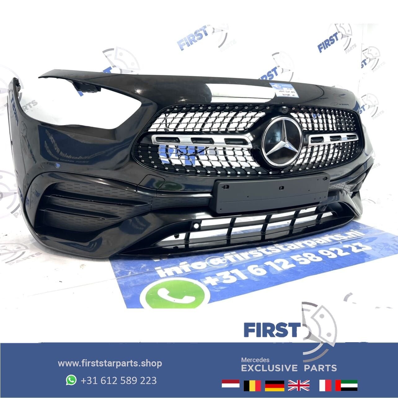 (W247) H247 GLA AMG LINE VOORBUMPER A2478804606 ZWART WIT GR, Gebruikt, -, Voor, Ophalen of Verzenden