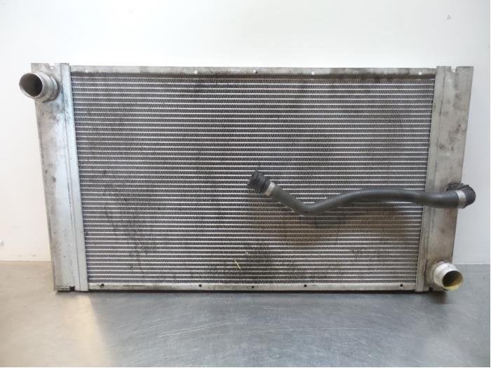 Radiateur d'un BMW 7-Serie (7-Serie 02-), -, 3 mois de garantie, Utilisé, -