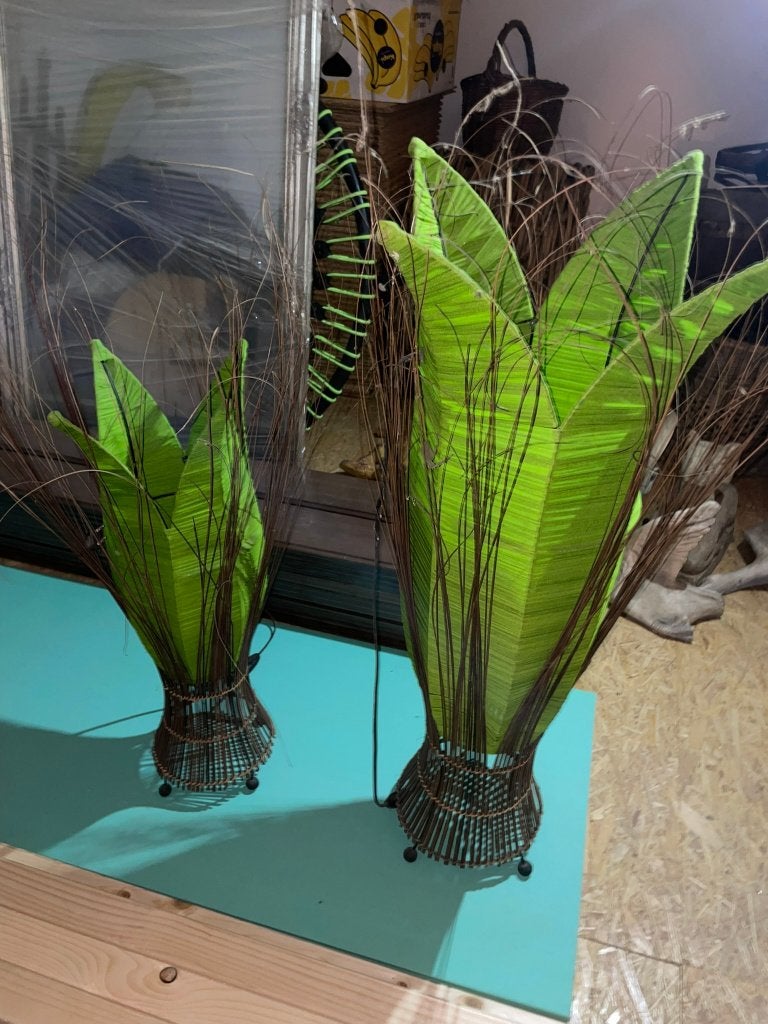 verlichting / staanders / 2 groene bloemen, Ophalen, Overige materialen, Minder dan 100 cm, Sfeer