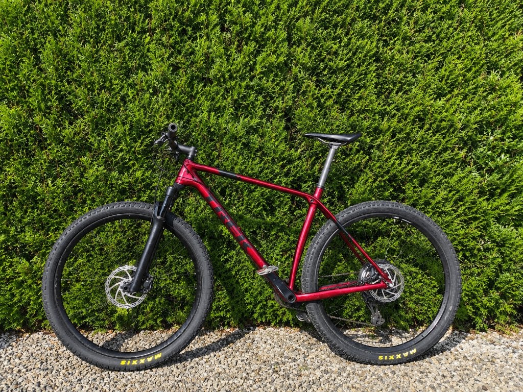 Trek Procaliber 9.7 Carbon XL – Rage Red – 2020, Fietsen en Brommers, Ophalen, Gebruikt, Hardtail, Heren