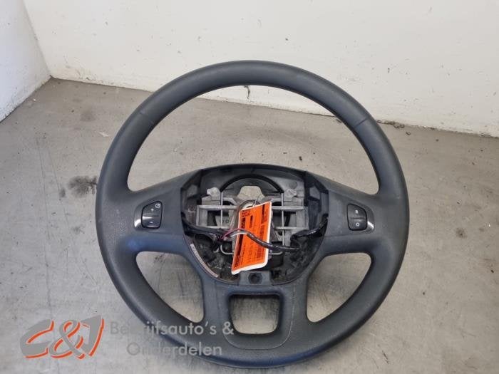 Volant d'un Nissan NV300, -, 3 mois de garantie, Utilisé, -