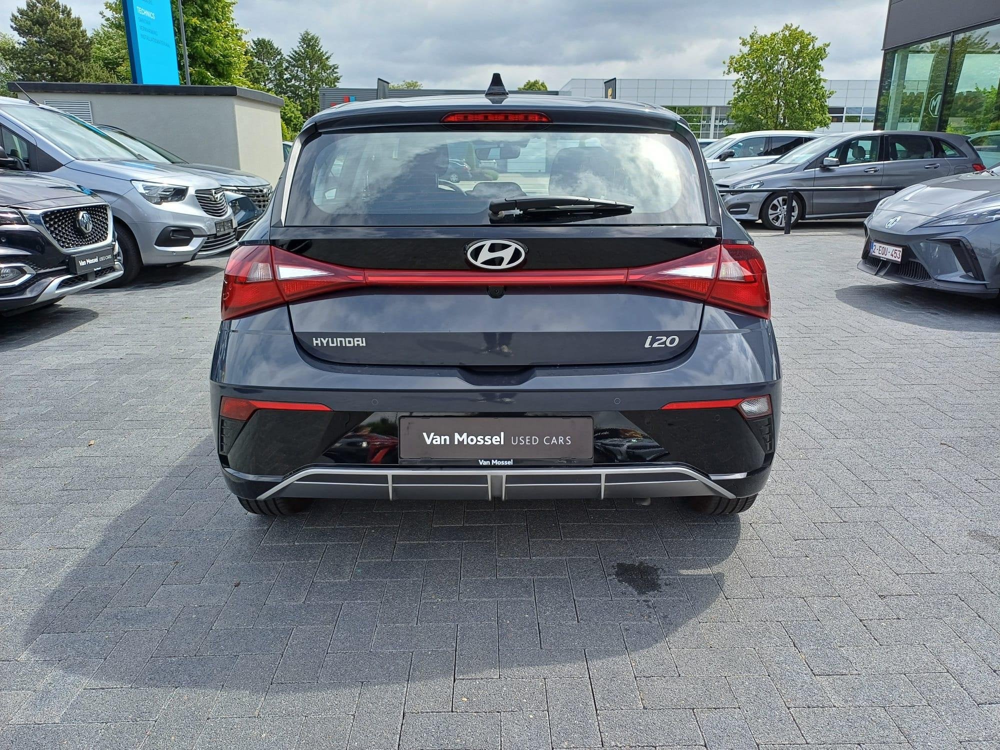 Hyundai i20 1.0 T-GDi 74kW Twist, Argent ou Gris, Entreprise, Boîte manuelle, 1110 kg