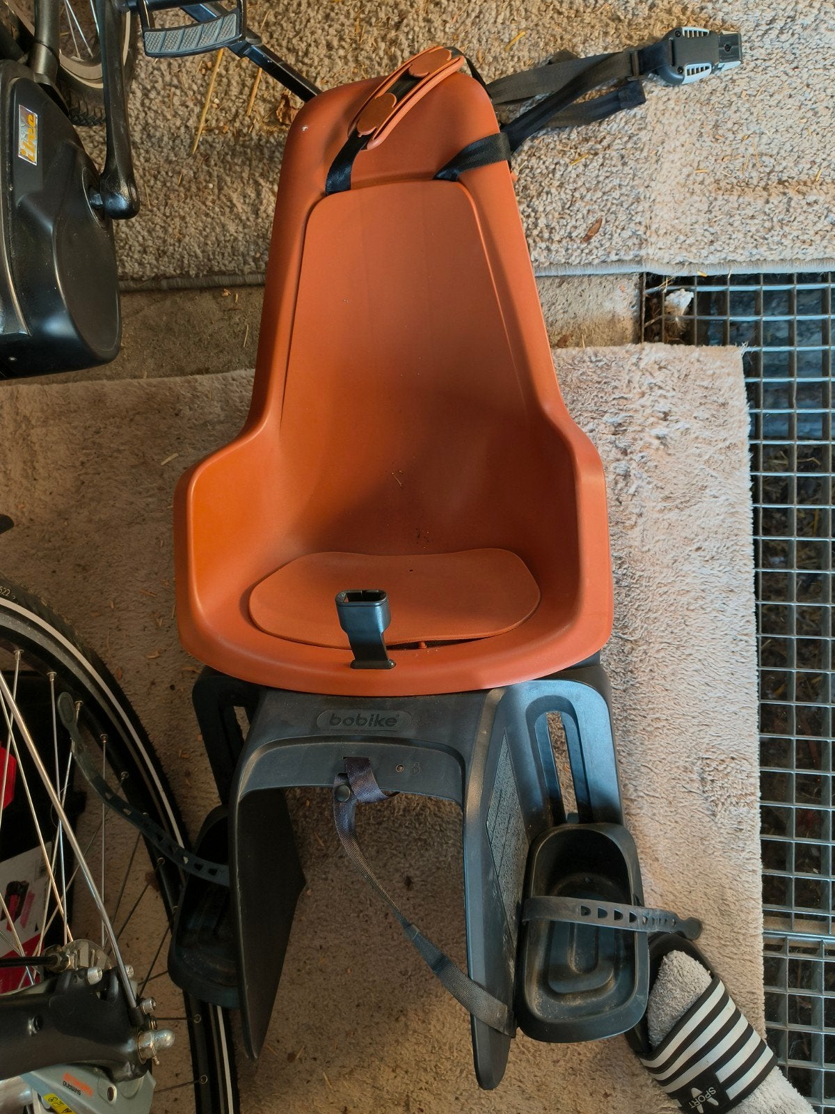 bobike fietsstoel, Ophalen