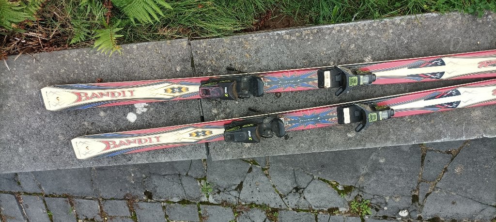 SKIS ROSSIGNOL Bandit 1,84 m, Skis, Rossignol, Enlèvement, Ski