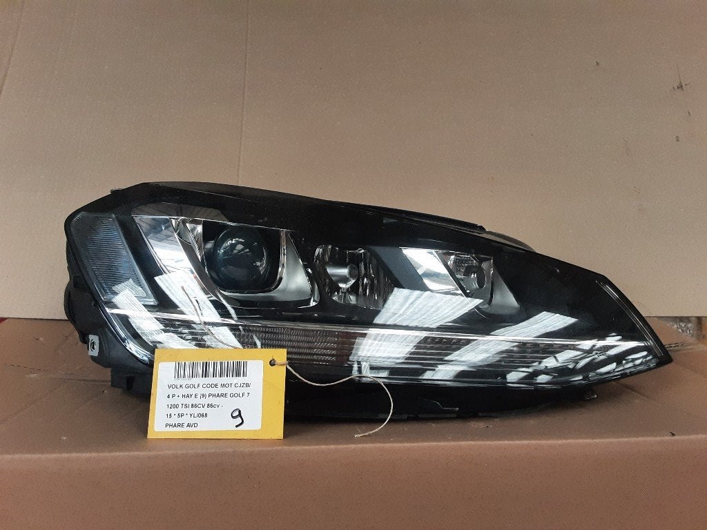 PHARE / OPTIQUE AVANT DROIT Golf VII (AUA) (5G1941032), Volkswagen, Volkswagen AG, Utilisé, Kundenbetreuung@volkswagen.de