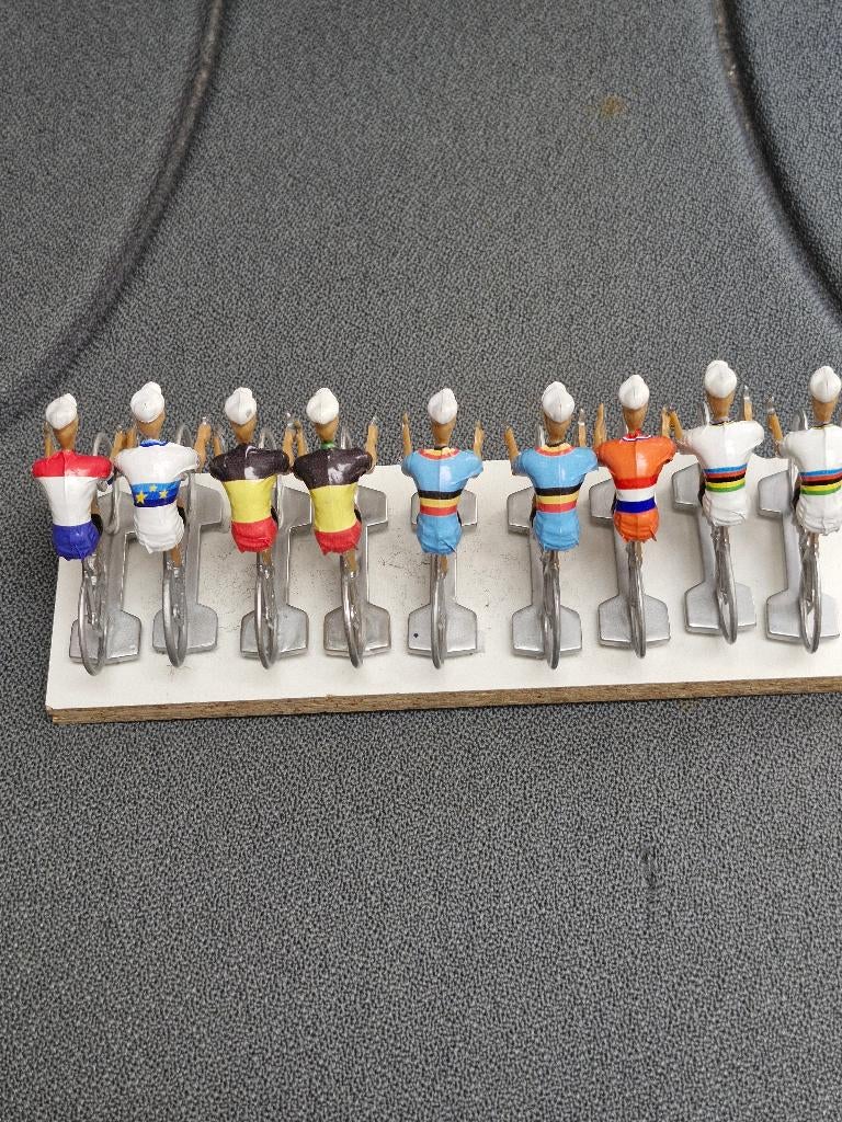 wielrennertjes in kampioentruien, Ophalen of Verzenden