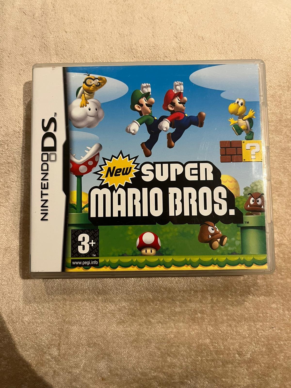 2006 Compleet Nintendo DS " New Super Mario Bros MINT CONDIT, Games en Spelcomputers, Games | Nintendo DS, Ophalen of Verzenden