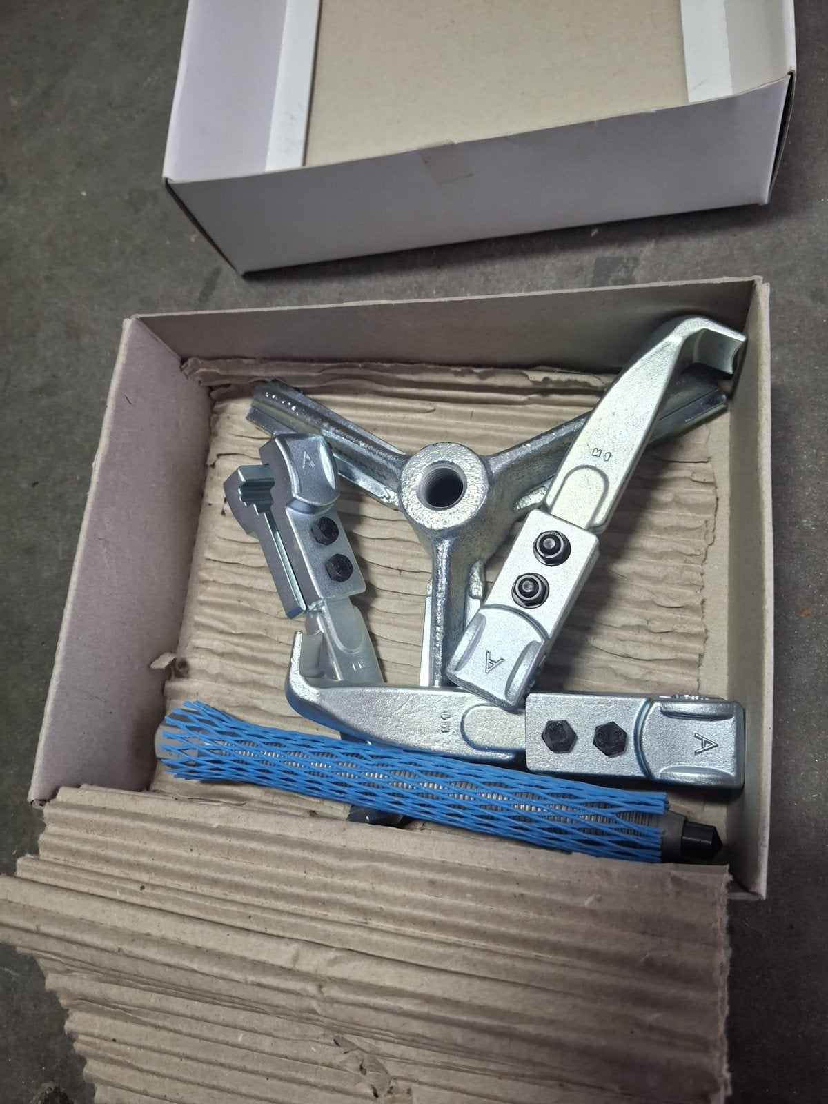 Würth Universal-Abzieher 3-armig 130x100, Doe-het-zelf en Bouw, Ophalen, Nieuw