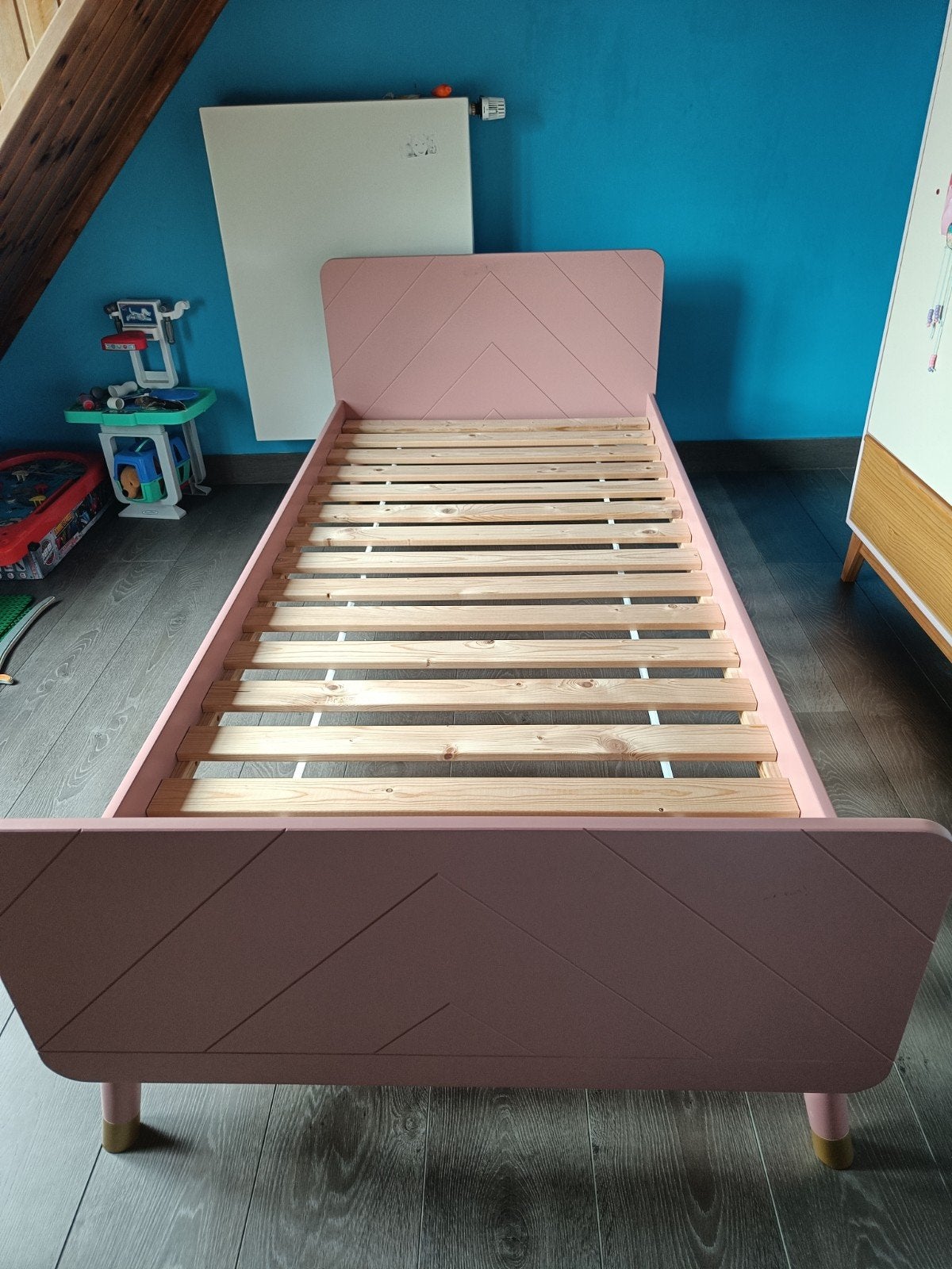 Eenpersoonsbed, Ophalen, Gebruikt, 90 cm, Hout