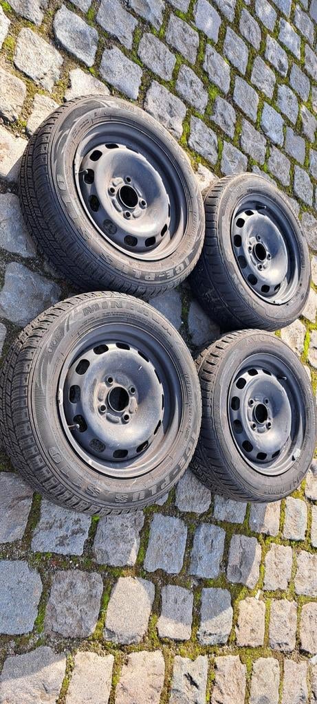 Paire de roues Ford Fiesta, Autos : Pièces & Accessoires, 14 pouces, Pneus et Jantes, Pneus hiver, 175 mm