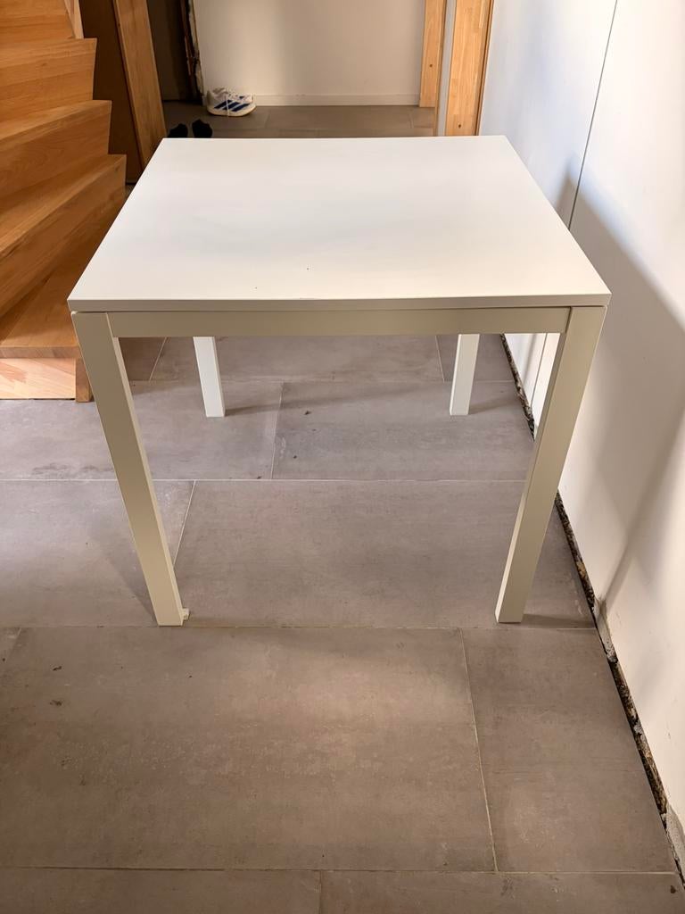 Witte tafel Ikea 75x75x75cm, Enlèvement