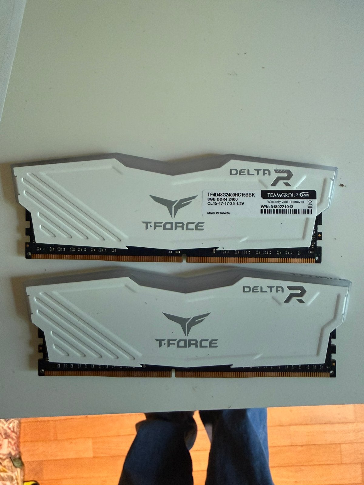 TeamGroup T-Force Delta R DDR4 16GB (2x 8GB) 2400MHz, Informatique & Logiciels, Mémoire RAM, Enlèvement, Comme neuf, DDR4