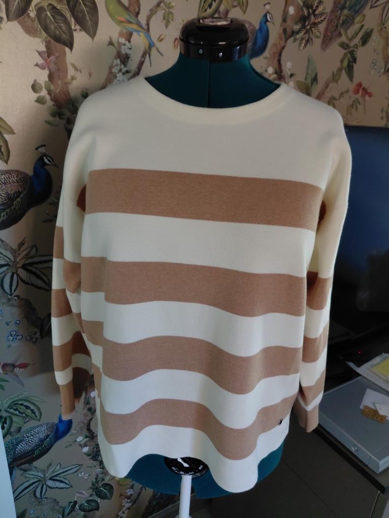 Xandres prachtige trui large, Ophalen