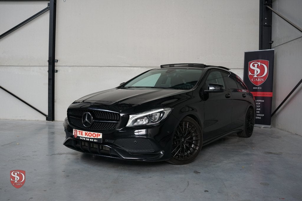 Mercedes Benz Cla 180 SB AMG line*Open dak*Trekhaak*, Auto's, Cruise Control, Zwart, 1595 cc, Bedrijf