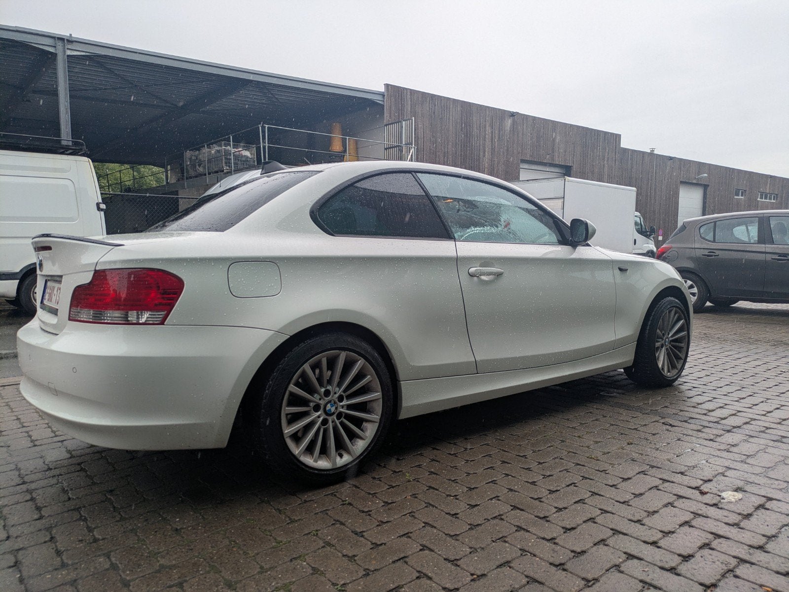 bmw120i coupé  benzine 212k km bj2011, Autos, Achat, Particulier, Essence, Coupé