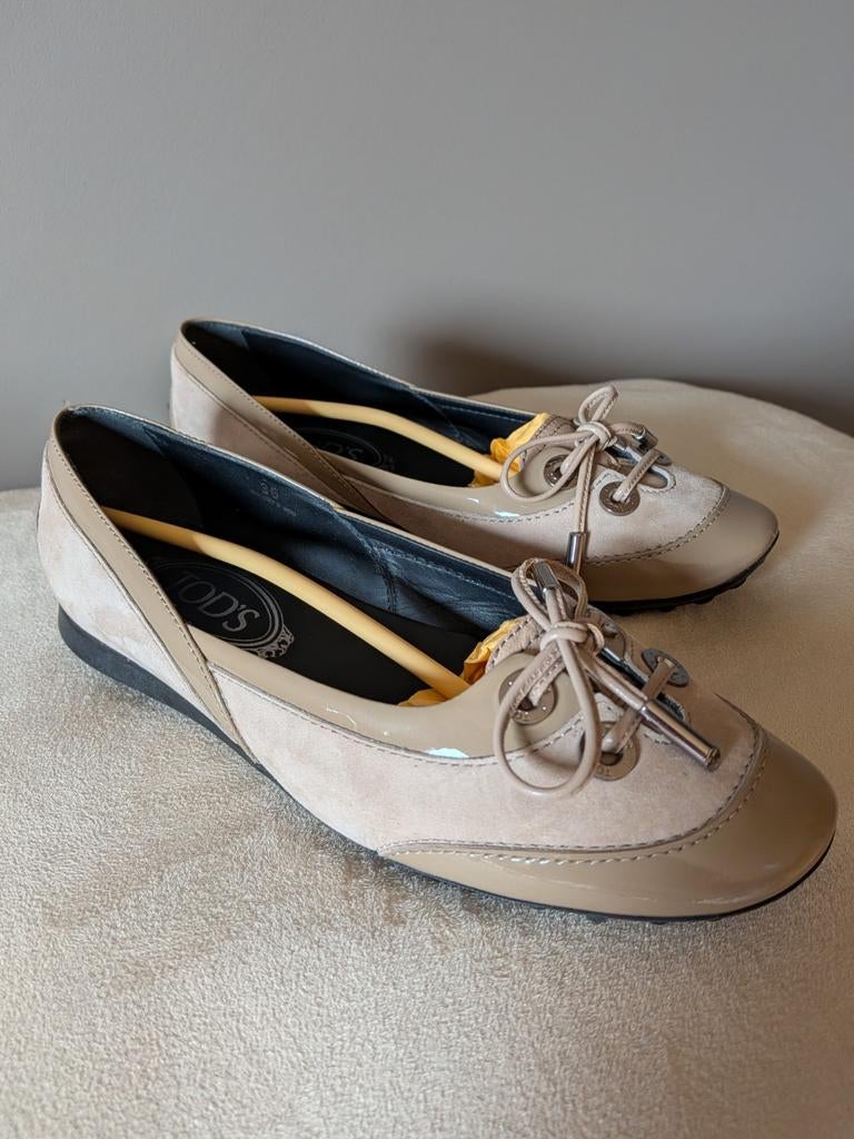 Tod's damesschoenen, Ophalen of Verzenden, Zo goed als nieuw, Tod's, Instappers