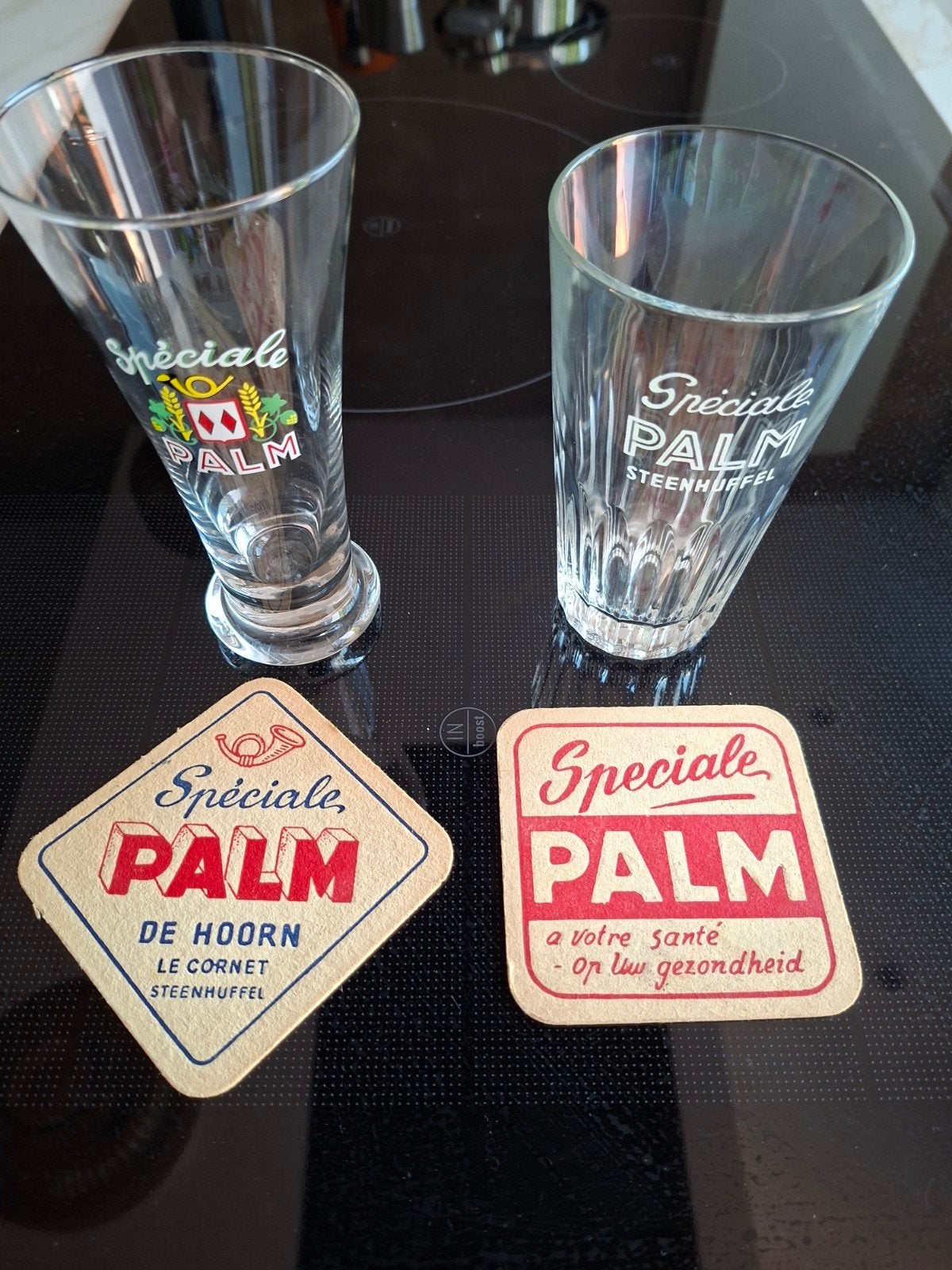 Lot de deux verres spéciale Palm différents, Enlèvement ou Envoi, Comme neuf, Verre ou Verres, Palm