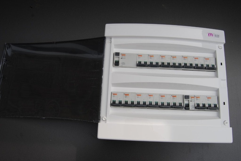 Zekeringkast 36 modulen en 72 modulen, Doe-het-zelf en Bouw, Ophalen, Zo goed als nieuw