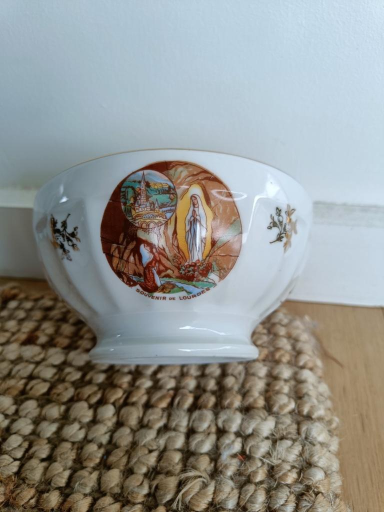 Kom porselein souvenir Lourdes Limoges, Ophalen