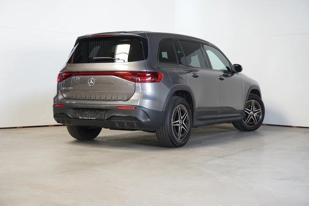 Mercedes-Benz EQB 250 250+ AMG - NIGHT PAKKET (bj 2025), Automaat, Gebruikt, 5 deurs, 140 kW