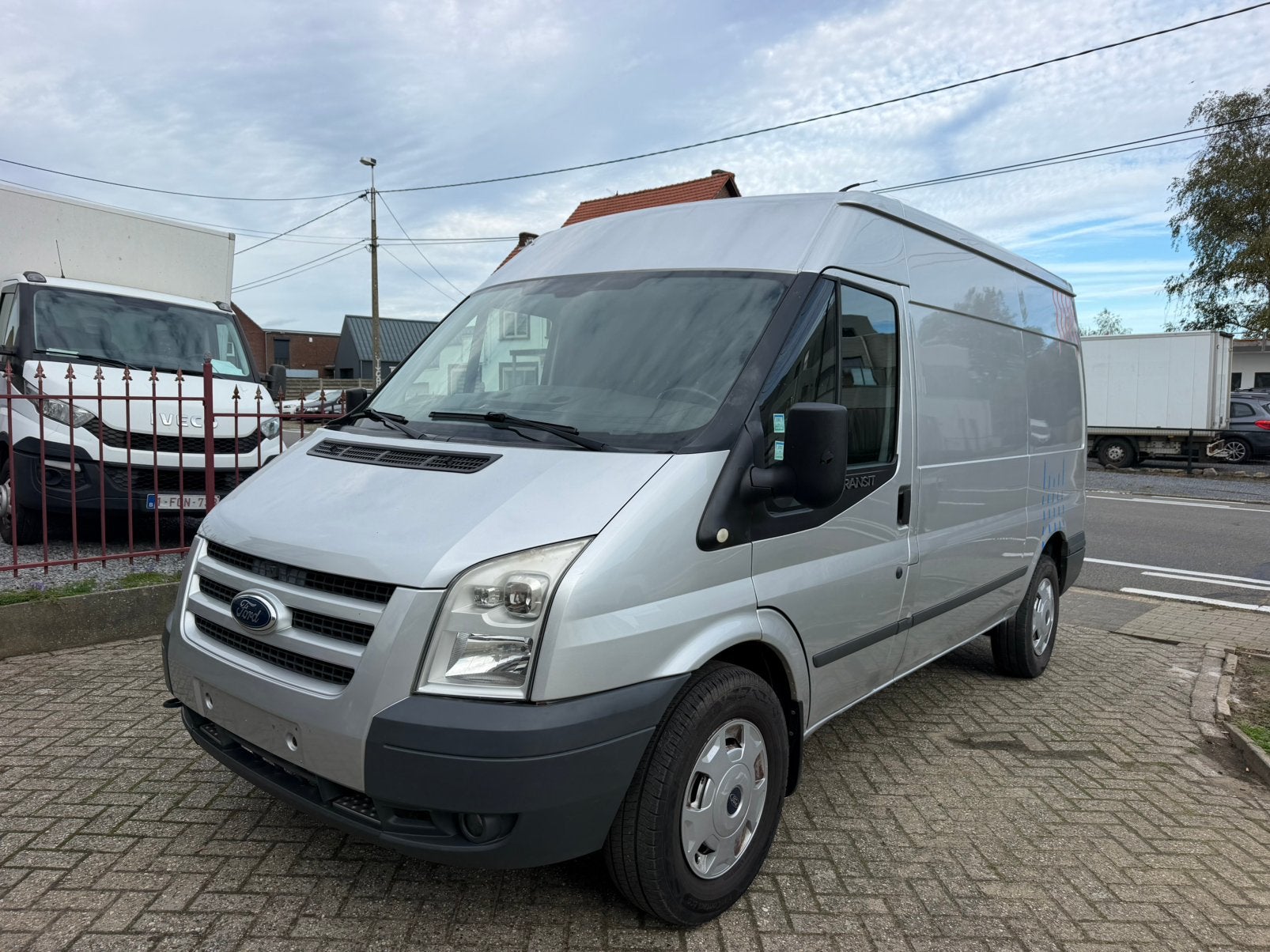 Ford transit 2.2 tdci 2011, Auto's, https://public.car-pass.be/recalls?lang=nl, Bedrijf, 5 deurs, Euro 4