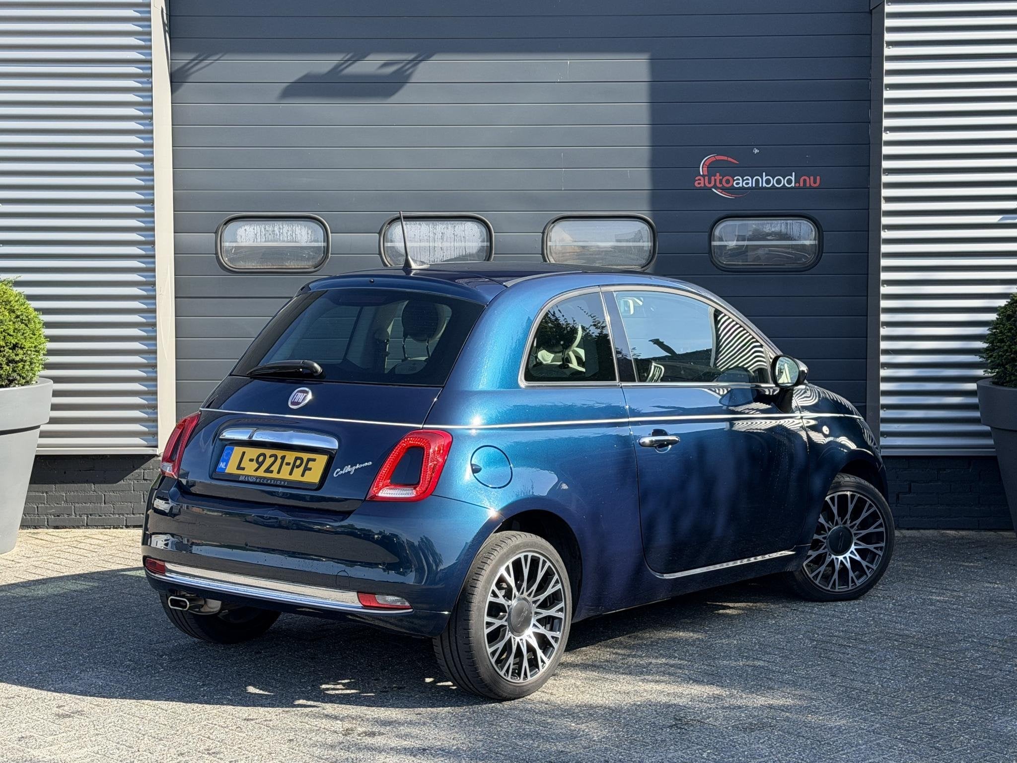 Fiat 500 1.2 Lounge | Panoramadak | Navigatie | Parkeersenso, Auto's, Voorwielaandrijving, 4 zetels, Stof, Gebruikt