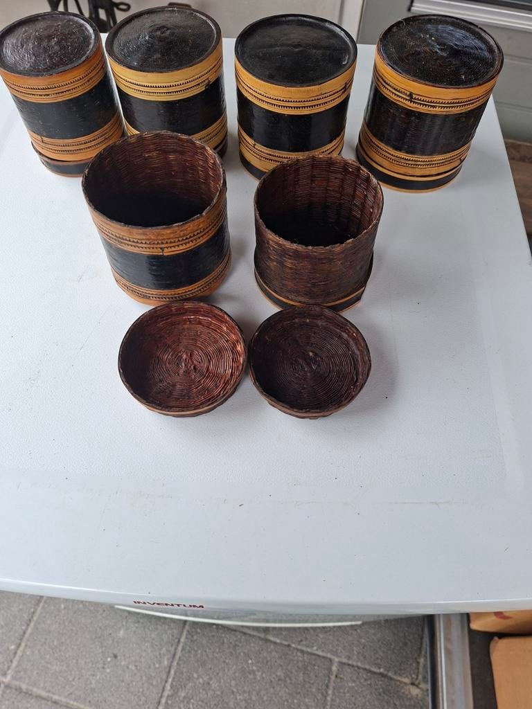 4 stuks Aziatische betelboxen, Ophalen