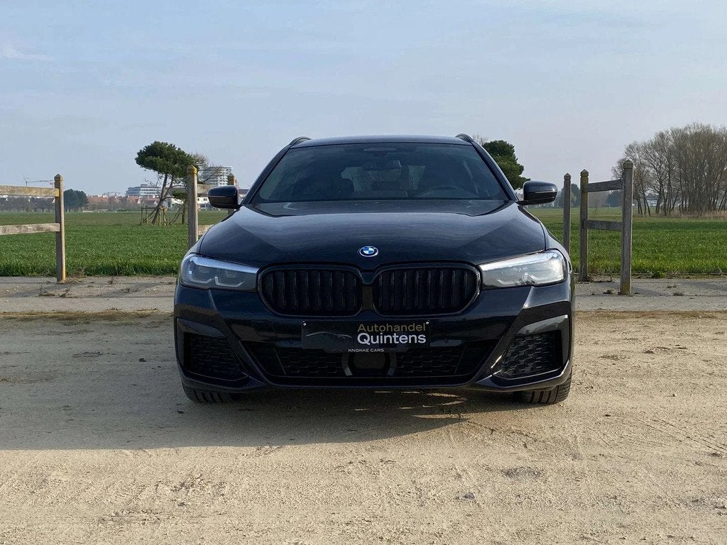 BMW 5 Serie 530 M-Pack compleet,Hybride plug in, Adap cruise, Automaat, 4 cilinders, https://public.car-pass.be/vhr/9ee3ee1b-a661-4208-9c49-d13d6531006b