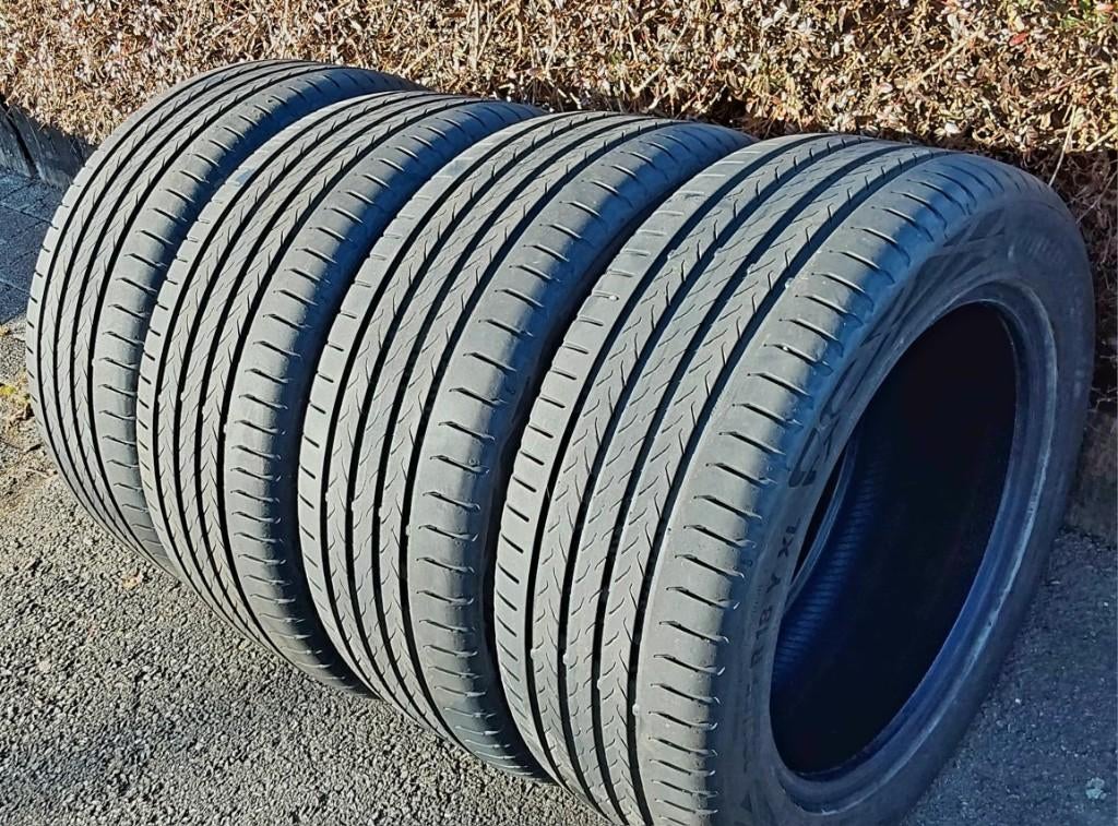 4 très bons pneus été Continental 225/55-18 Y XL, Autos : Pièces & Accessoires, Pneus été, Enlèvement, Utilisé, 225 mm