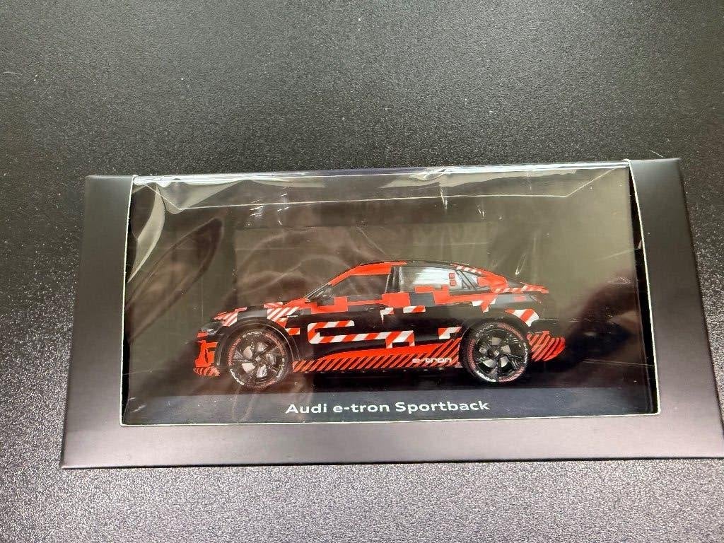 1/43 Audi e-tron Sportback prototype, Hobby en Vrije tijd, Verzenden, Nieuw, Auto, Overige merken