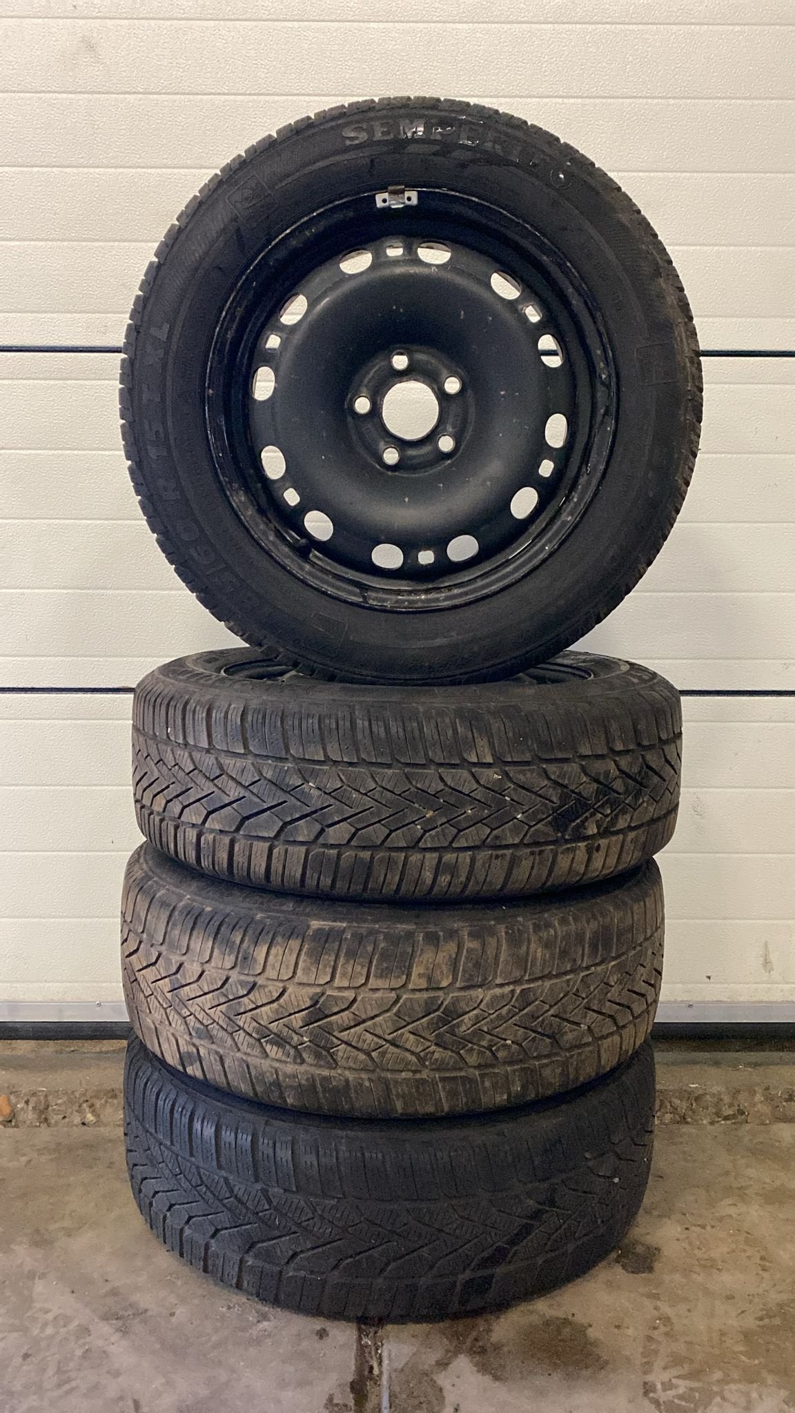 Volkswagen Golf 3 4 Polo Winter Banden Set 185-60-15 5x100, Auto-onderdelen, Banden en Velgen, Gebruikt, 15 inch, -, -