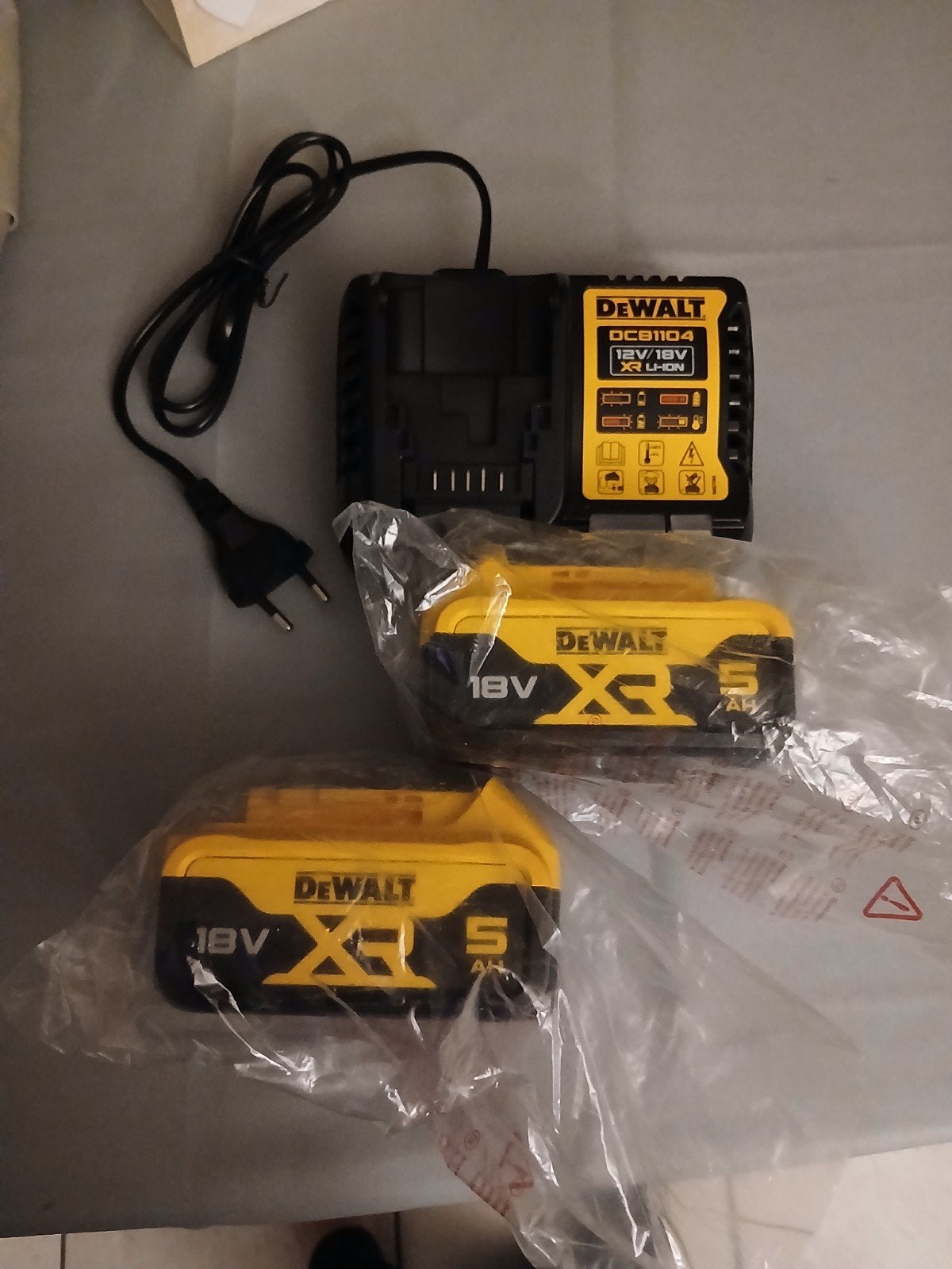 dewalt, Ophalen