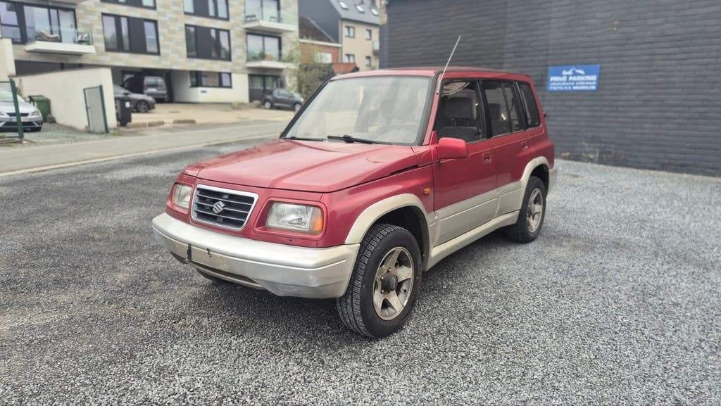 Suzuki Vitara Old timer /144000 essence/ papier rose, Autos, Suzuki, Achat, Entreprise, Essence, Vitara